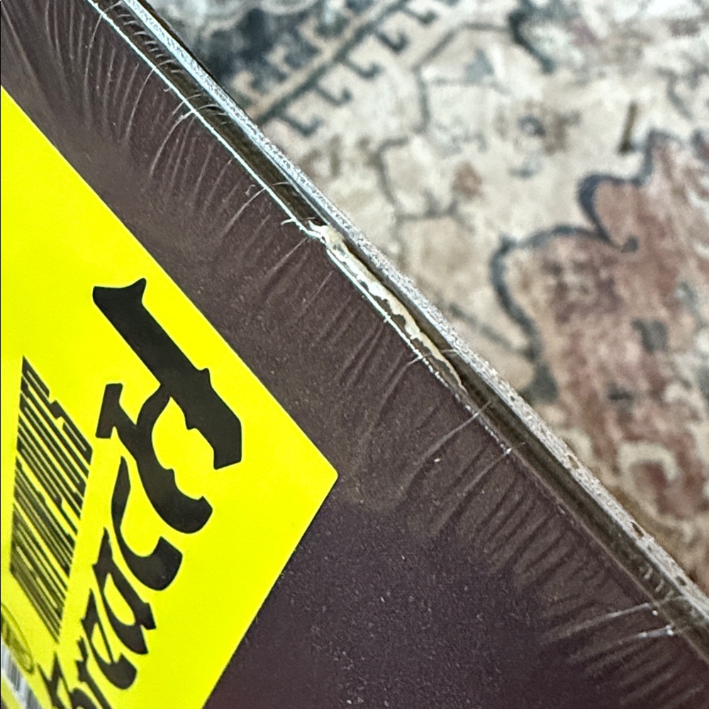 Twenty One Pilots - Breach Sealed First Pressing Edition Yellow Vinyl Record - Picture 6 of 6